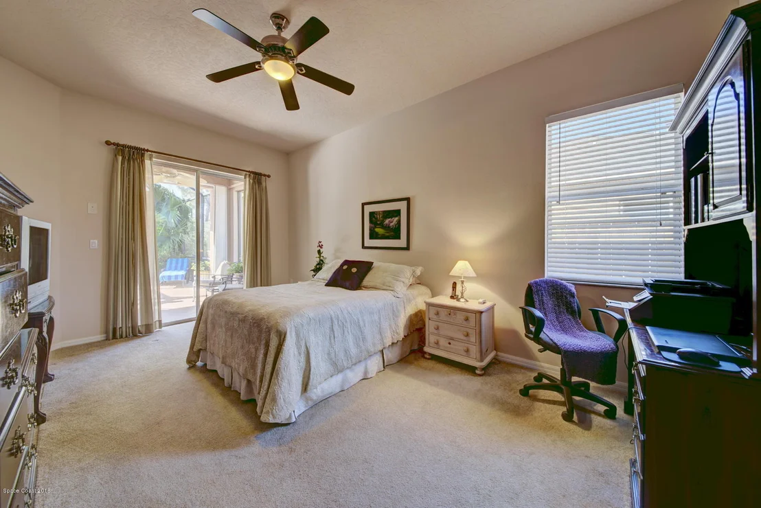 Photo of 4668 Alamanda Drive