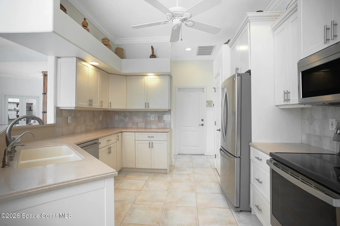 Photo of 120 Bayshore Drive