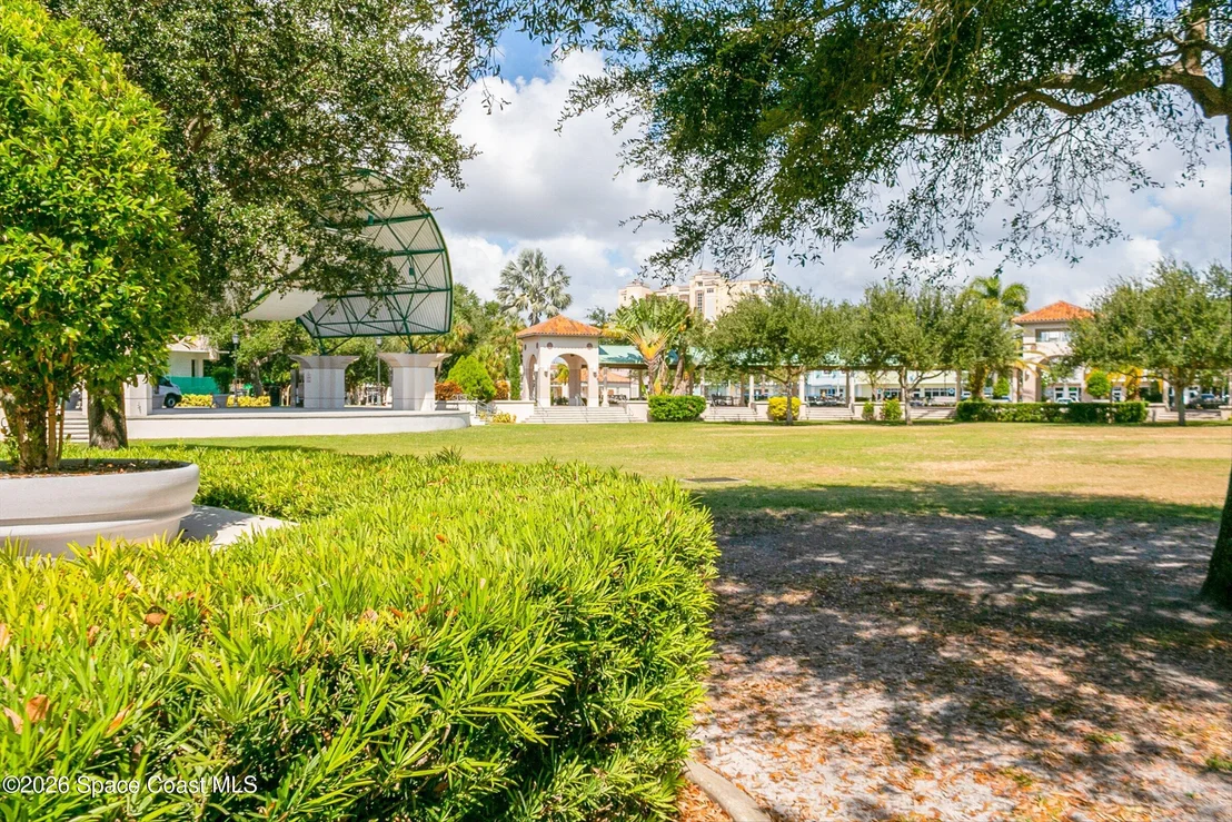 Photo of 409 Rockledge Drive