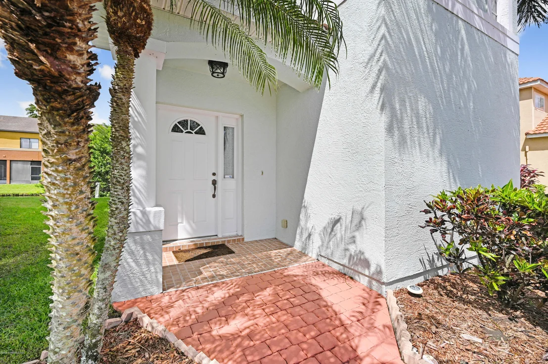 Photo of Unit 23 at 1344 Gem Circle