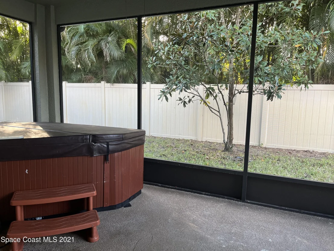 Photo of 1150 Talon Way