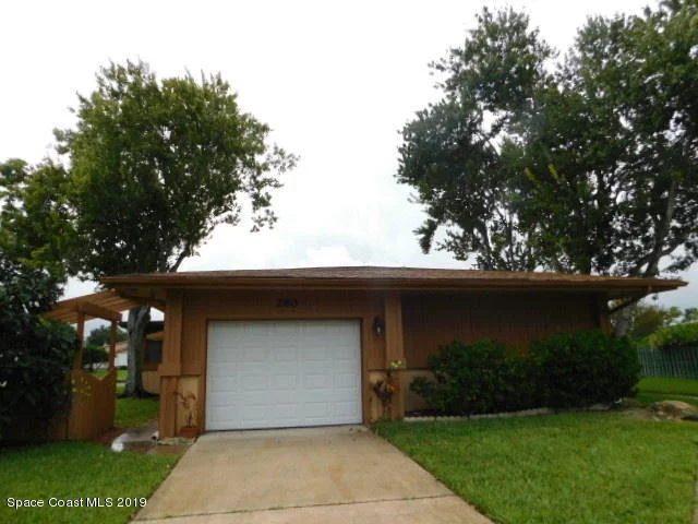 Photo of 280 Bayhead Drive