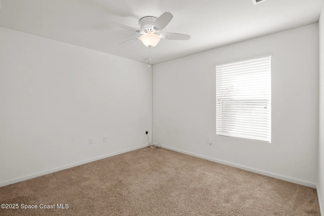 Photo of 950 Dillard Drive SE