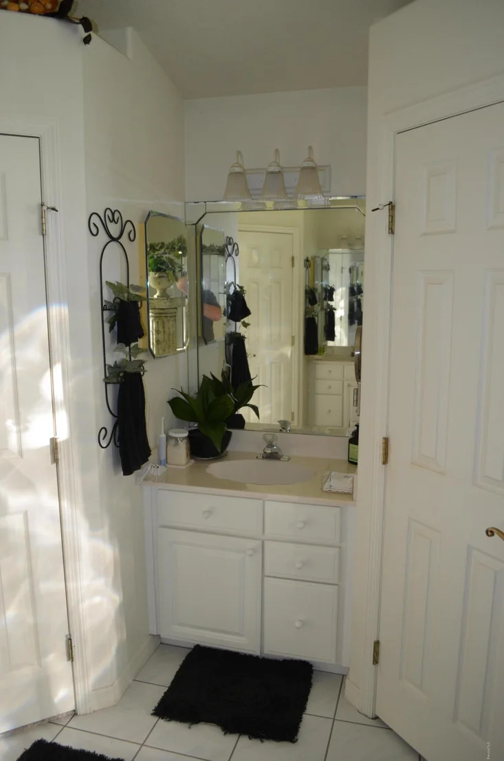 Photo of 6742 Opal Avenue