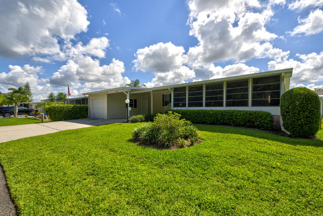 Photo of 252 Scenic Drive