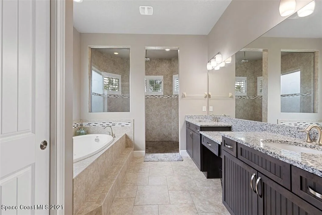 Photo of 823 Lorenza Place