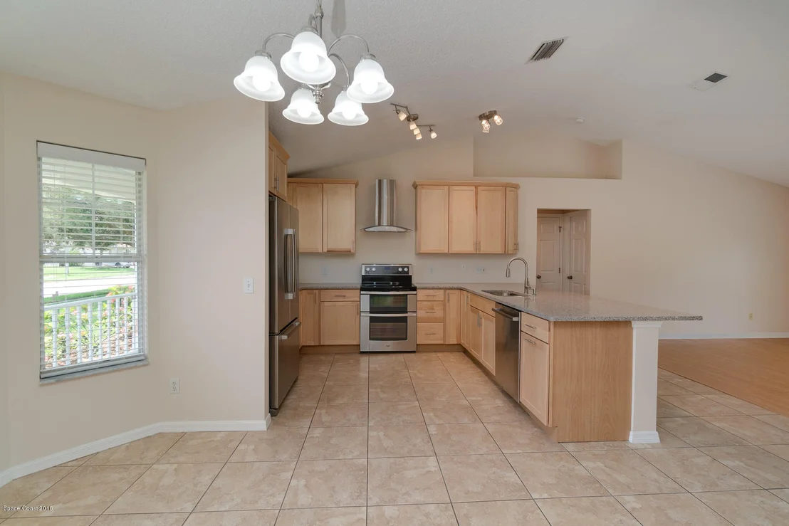 Photo of 424 Brown Avenue