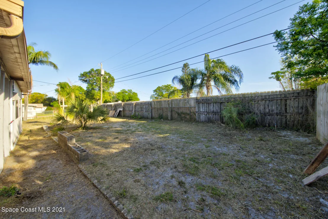 Photo of 1213 Vassar Lane