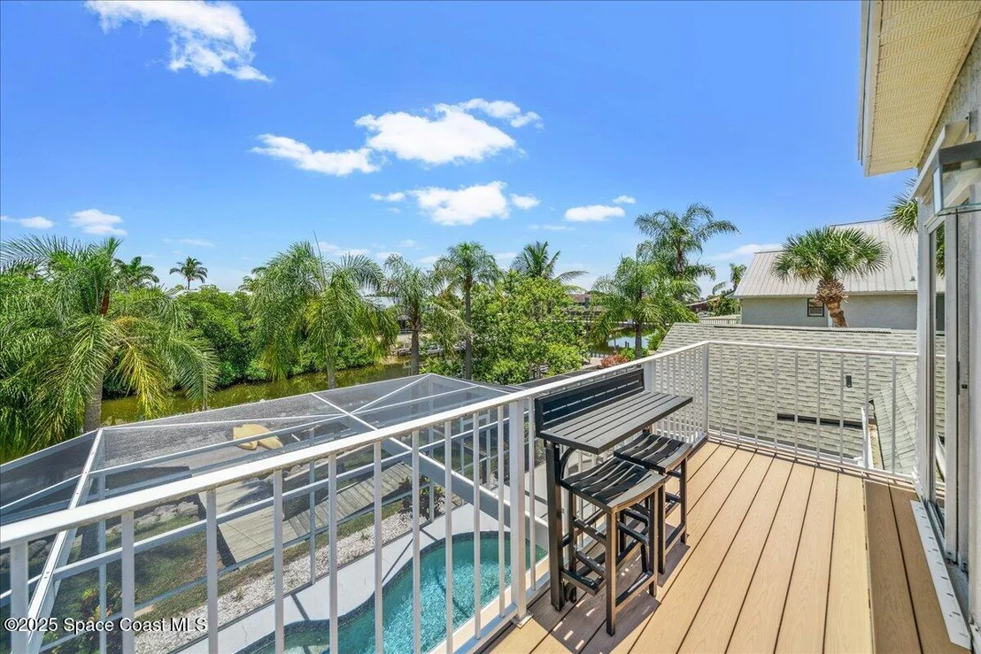 Photo of 489 Lanternback Island Drive