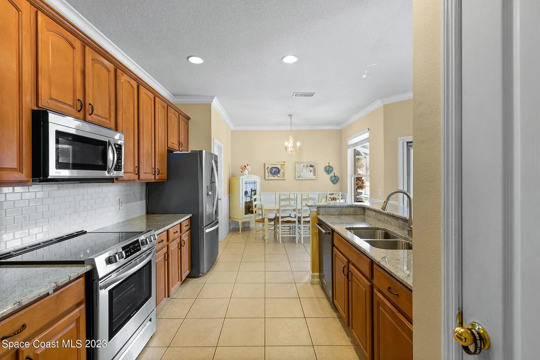 Photo of 6914 Beargrass Road