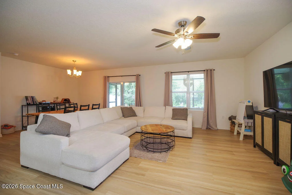 Photo of 4283 Starling Place