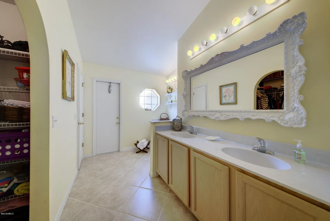 Photo of 8504 Ivanhoe Drive