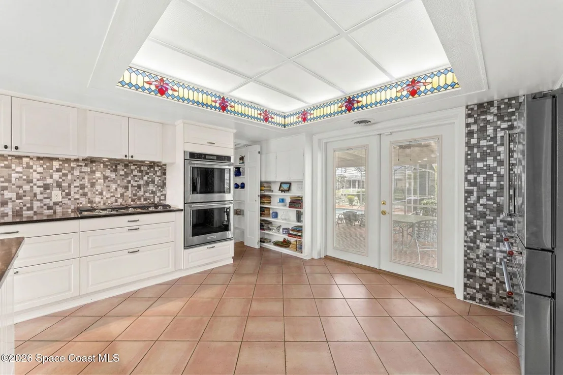Photo of 1790 Bayshore Drive
