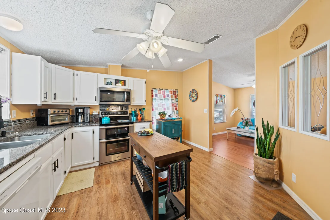 Photo of 1907 Mango Street NE