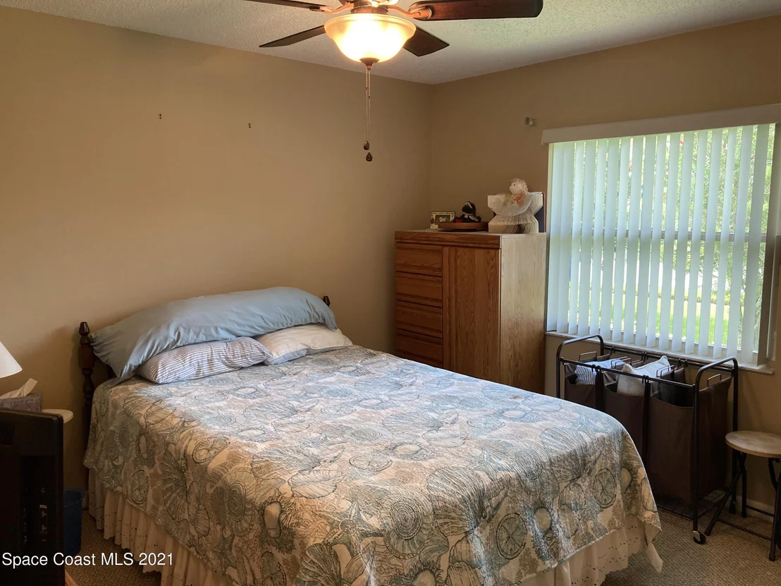 Photo of 842 Westport Drive