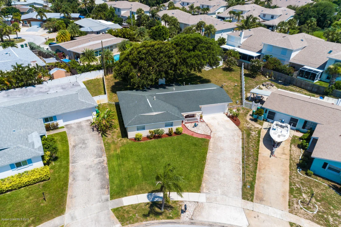 Photo of 933 Bluewater Drive