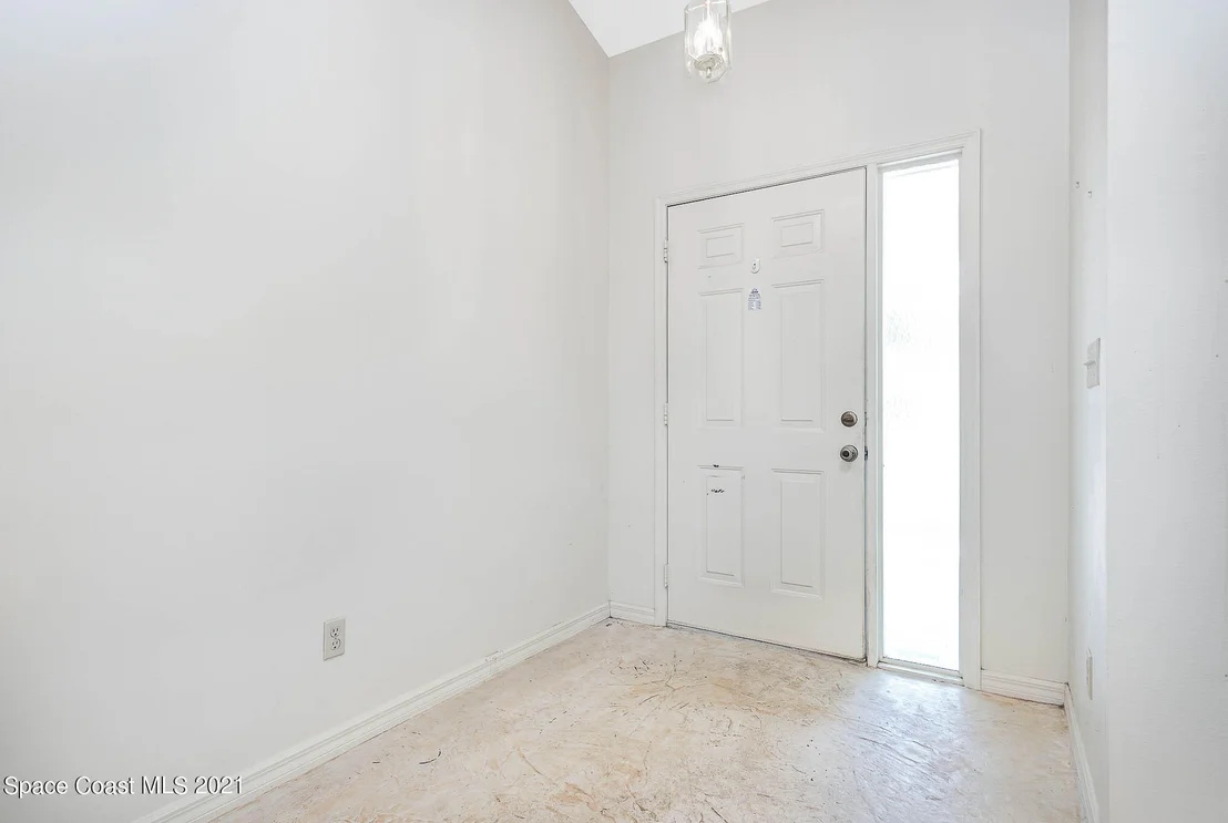 Photo of 1568 Independence Avenue