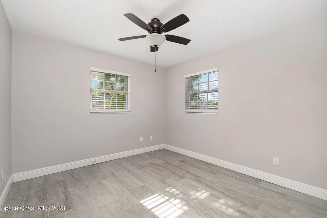 Photo of 947 Bluewater Drive