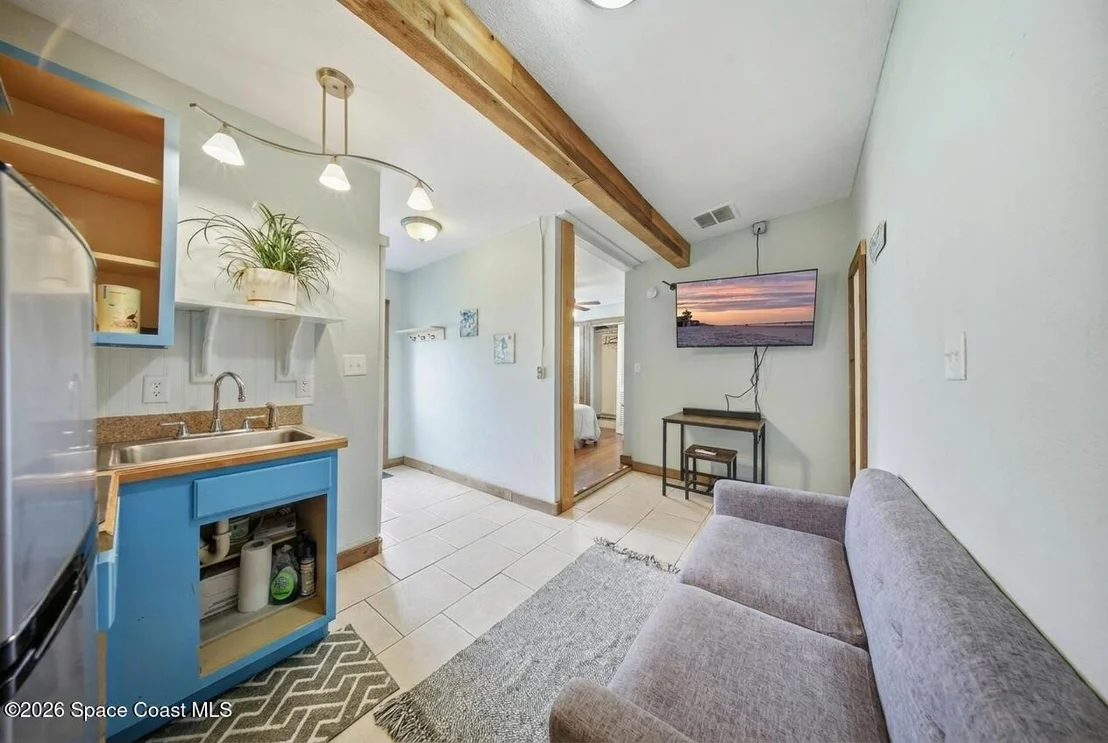 Photo of 112 Lagoon Avenue