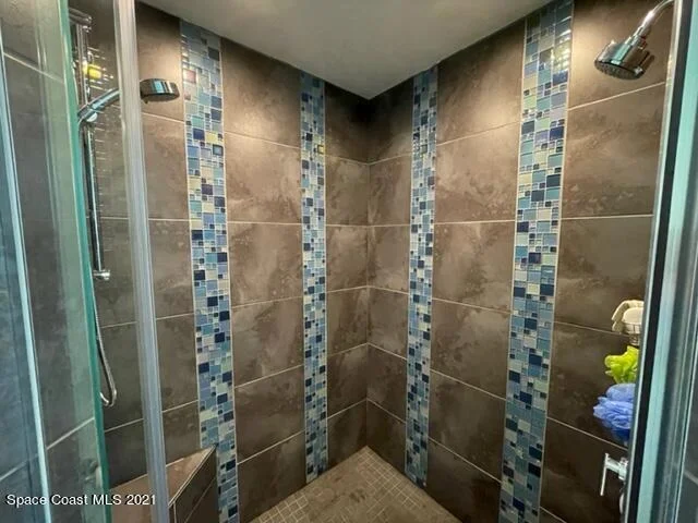 Photo of 405 Crescent Drive