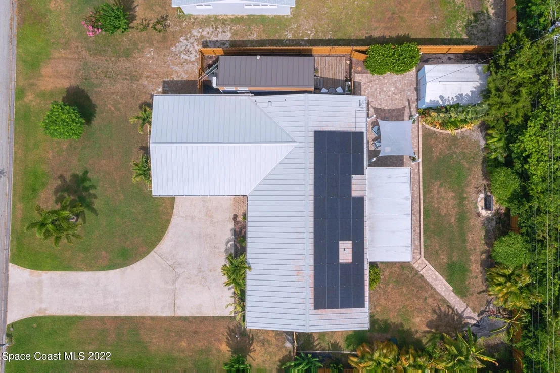 Photo of 130 Oakledge Drive