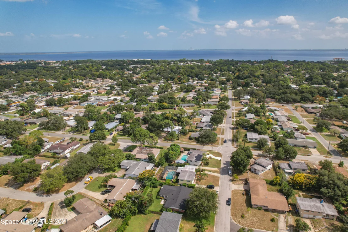 Photo of 940 Forest Road