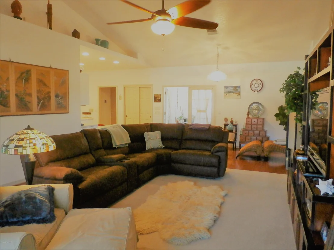 Photo of 903 Whisperpine Drive