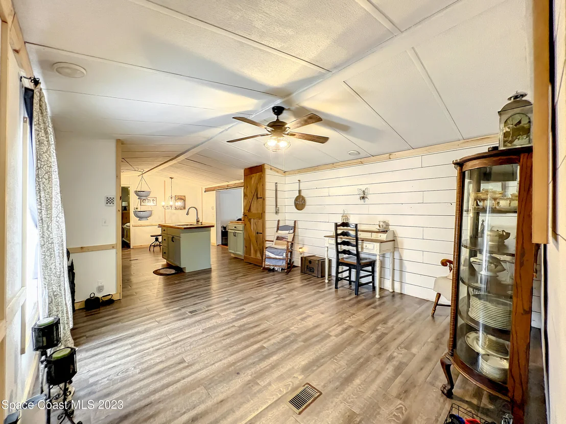 Photo of 9295 Concord Road