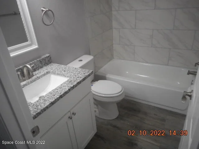 Photo of 335 Maplewood Boulevard