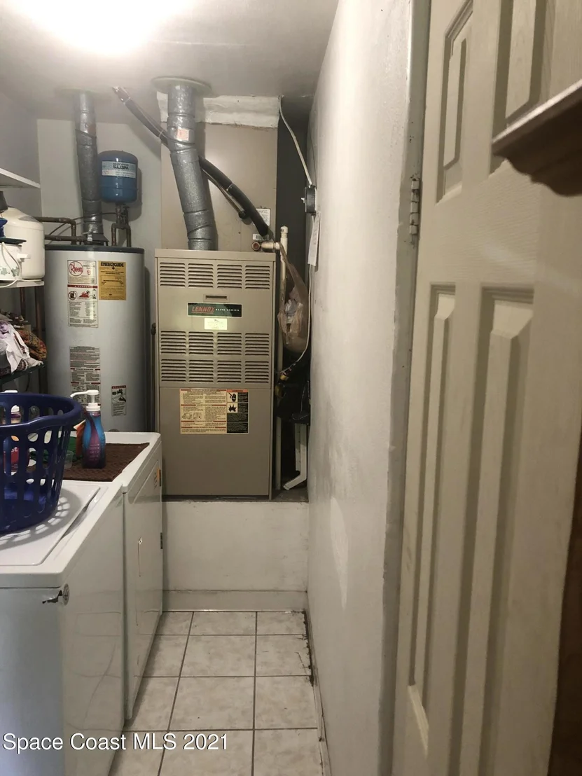 Photo of 304 N Range Road