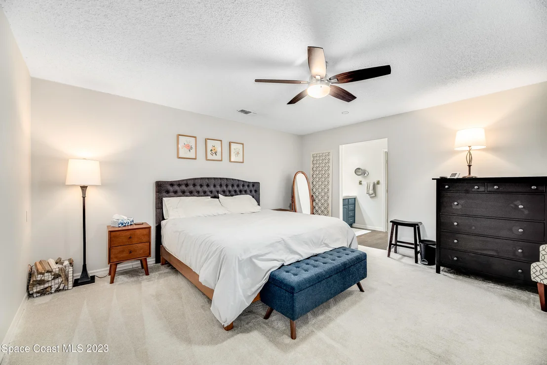 Photo of 2624 School Drive NE