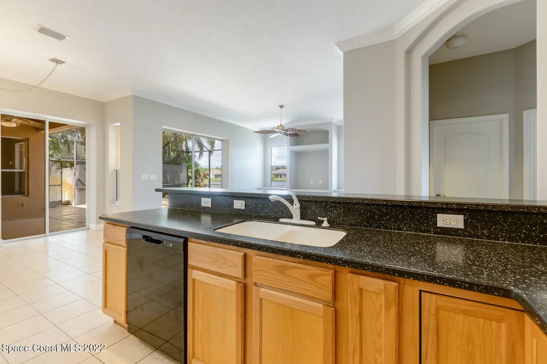 Photo of 4707 Alamanda Drive