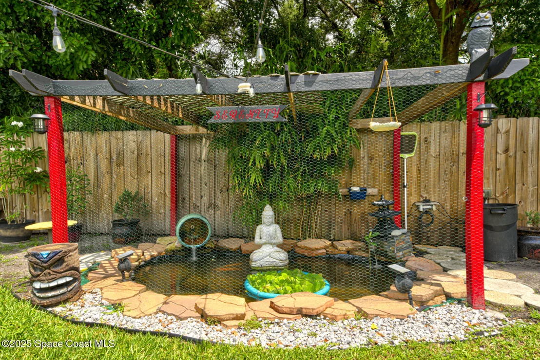 Photo of 5370 Holden Road