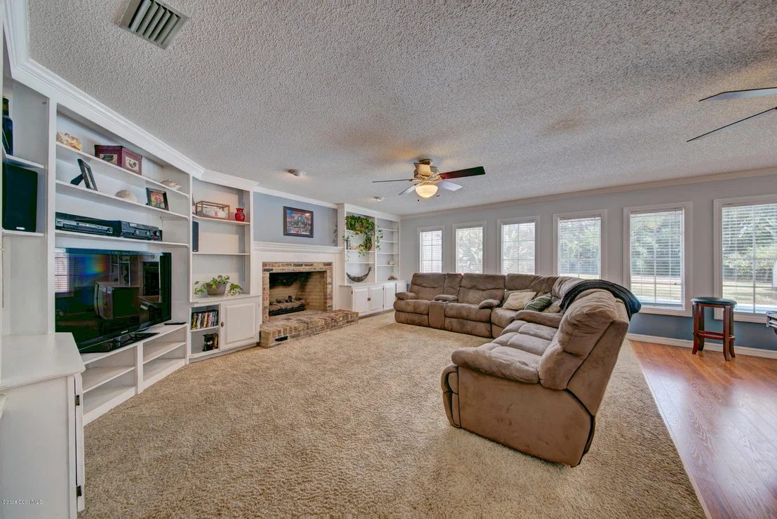 Photo of 4410 LANTERN Drive