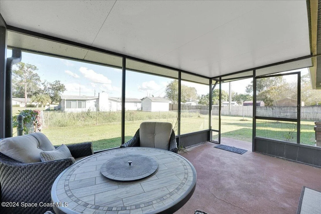 Photo of 693 Altura Drive
