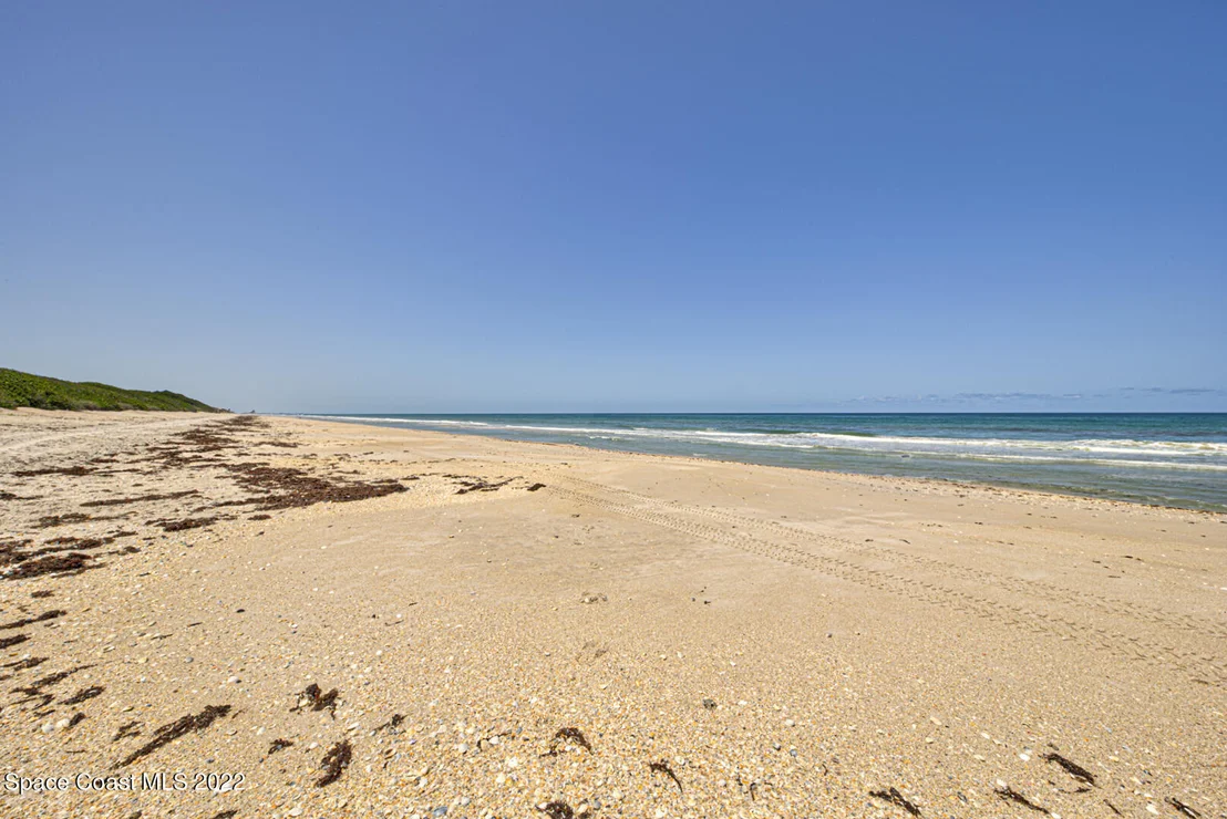 Photo of 334 Island Drive
