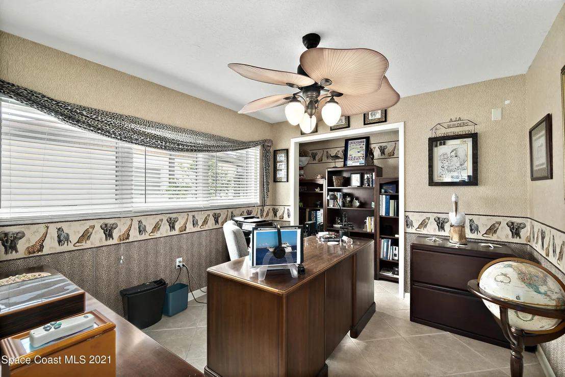 Photo of 432 Cardinal Drive