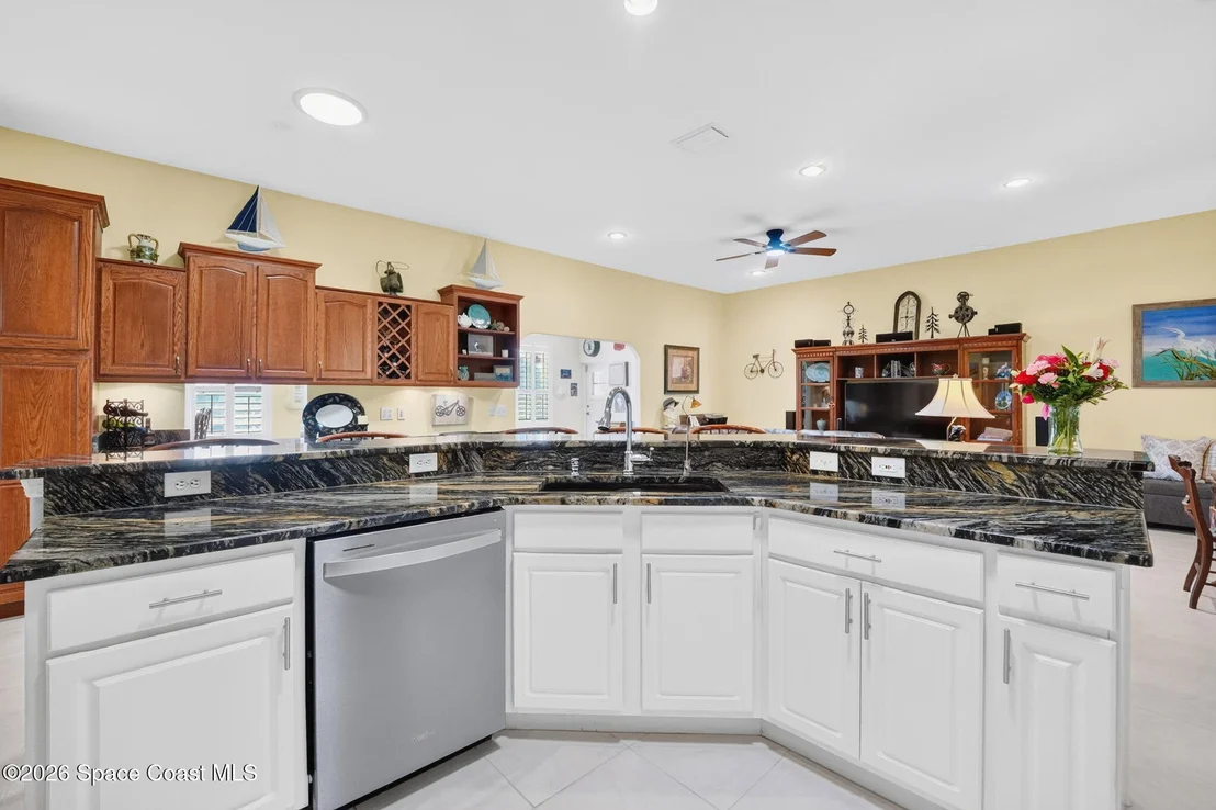 Photo of 1871 Thesy Drive