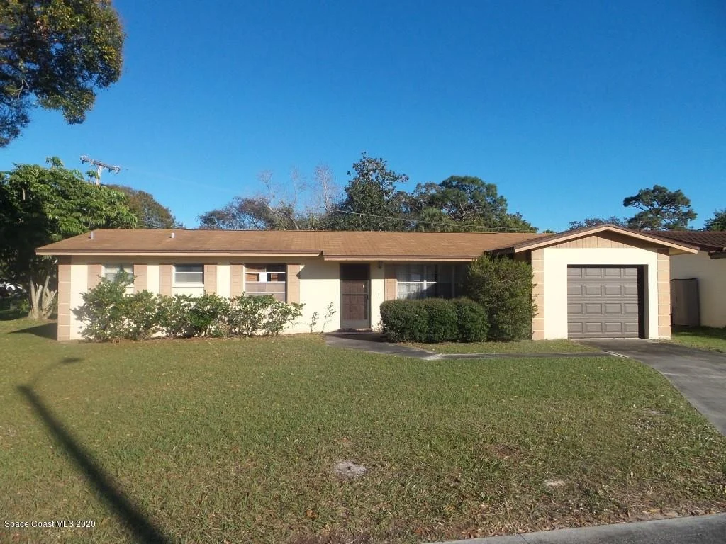 Photo of 3245 Elm Terrace