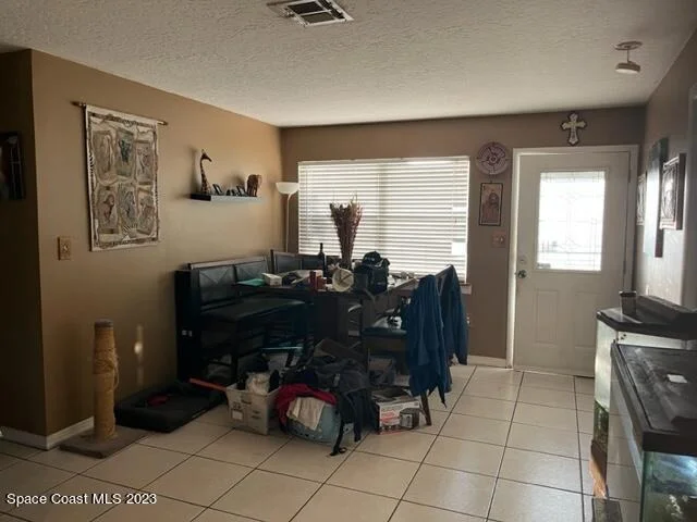 Photo of 1399 Lillian Drive