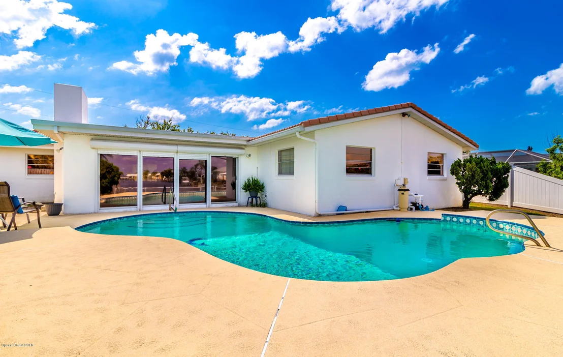 Photo of 4701 Fairview Drive