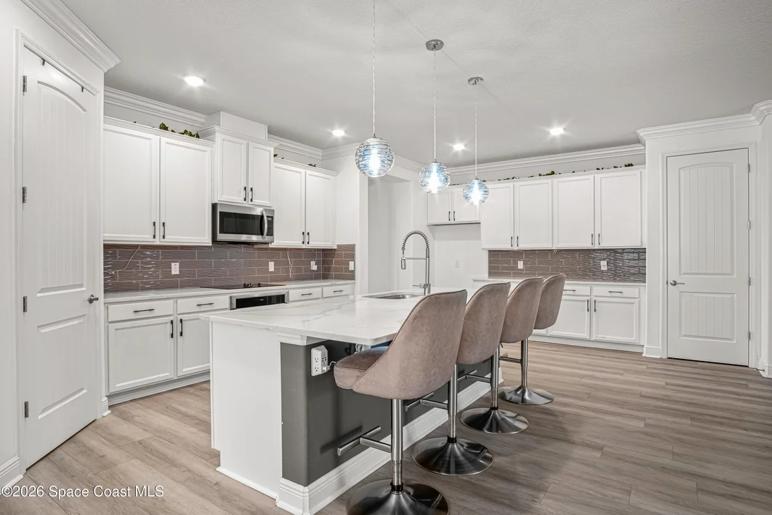 Photo of 1772 Killian Drive NE
