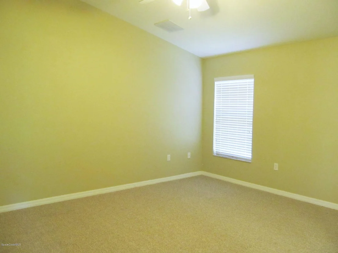 Photo of 653 Rangewood Drive SE