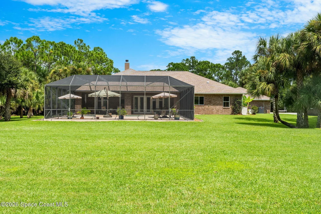 Photo of 5453 The Willows Drive