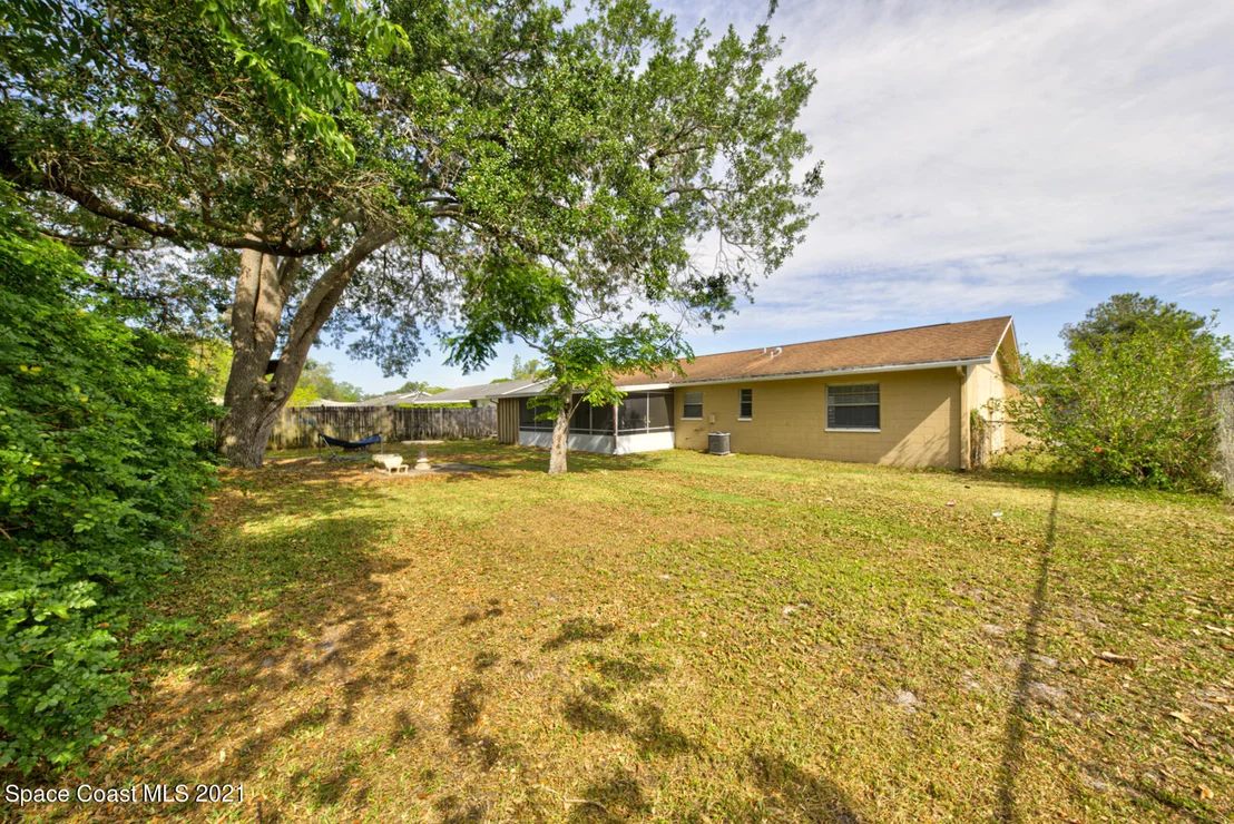Photo of 2455 Mercury Drive