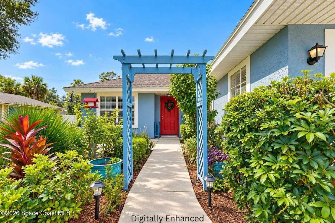 Photo of 6385 4th Place