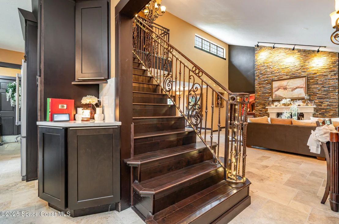 Photo of 562 Lake Ashley Circle