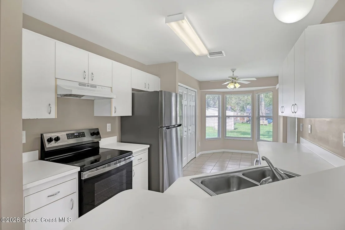 Photo of 6780 Bermuda Avenue