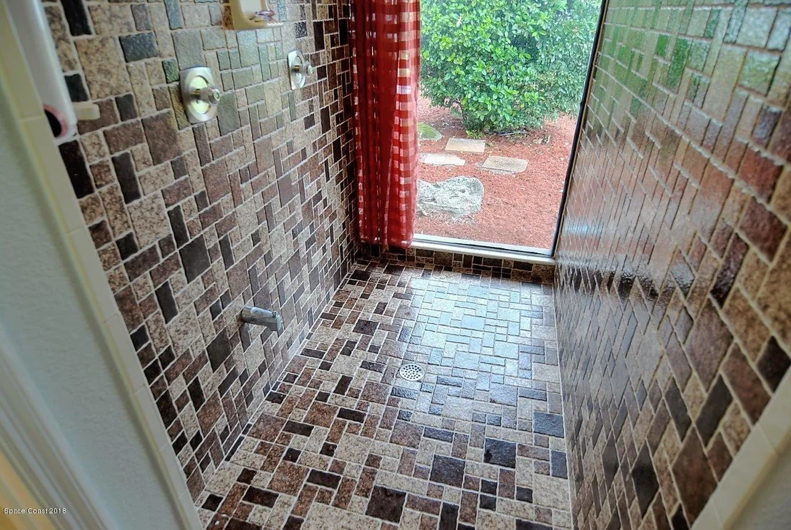 Photo of 4107 Pinewood Road