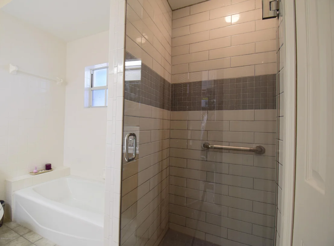 Photo of 7911 Cambridge Manor
